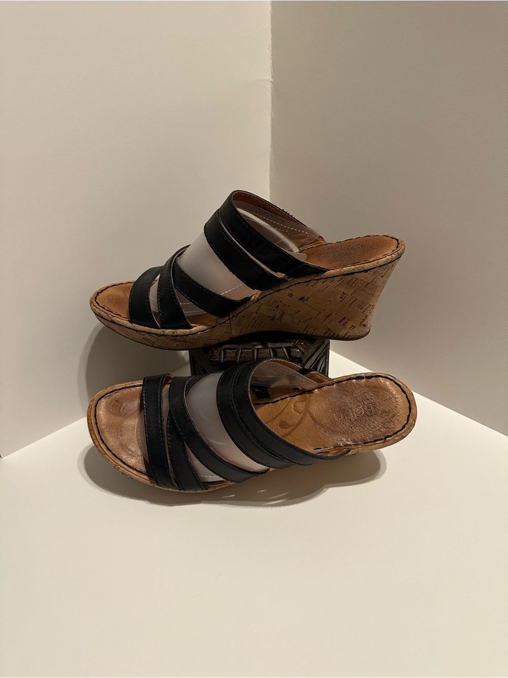 Born Lisi Cork Wedge Womens Size 9 Black Leather Strappy Slip On Sandals